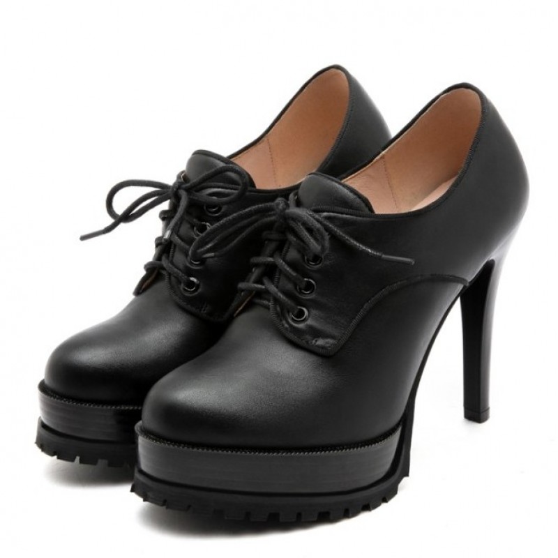 black lace up shoes with heels