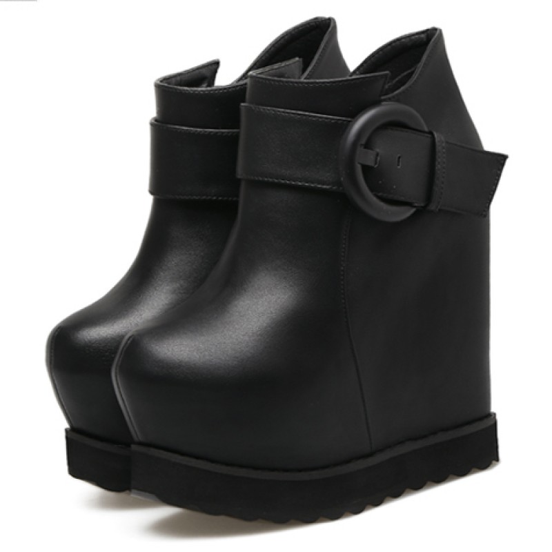 buckle wedge boots