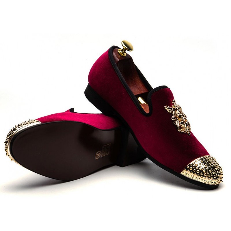 burgundy dress shoes with spikes