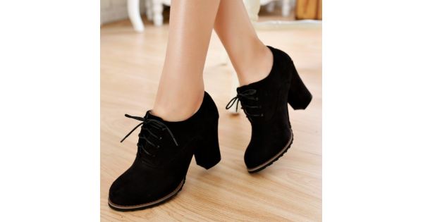 black heeled shoes womens