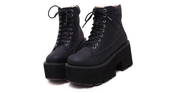black thick sole boots