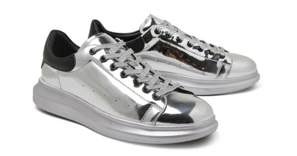 shiny tennis shoes