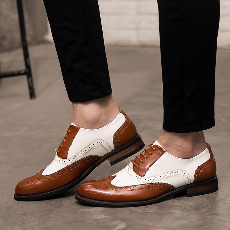 Brown White Vintage Leather Baroque Lace Up Mens Oxfords Dapper Man Shoes
