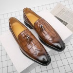 Brown Blunt Head Croc WingTip Baroque Tassels Mens Loafers Shoes