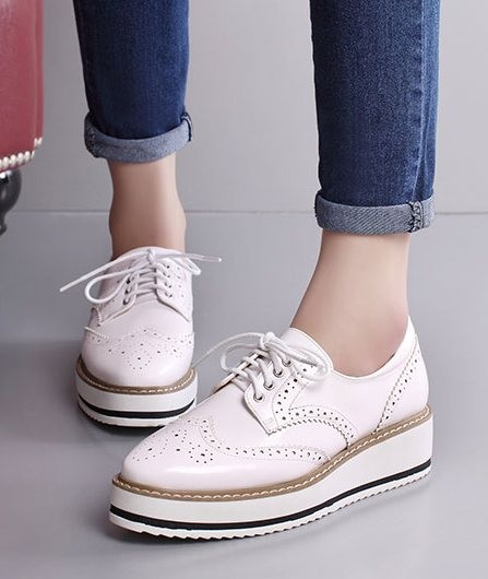 White Patent Glossy Leather Lace Up Baroque Platform Oxfords Shoes Sneakers